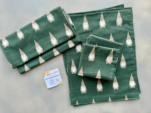Christmas Gnome Burp Cloths
